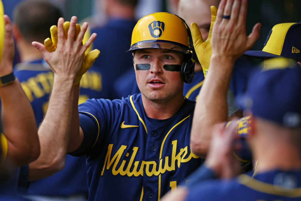 Crisp Watch Brewers Turn One The Most Bizarre Mlb Plays You'll Ever See Photo Concept Crisp Watch Brewers Turn One The Most Bizarre Mlb Plays You'll Ever See Photo Concept